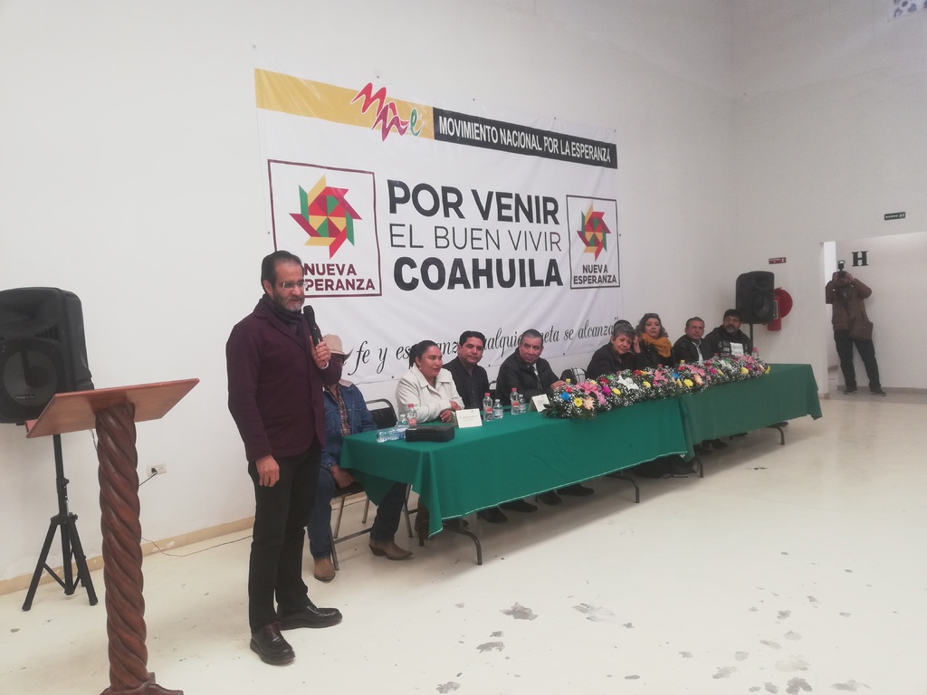 René Bejarano presentó su movimiento nacional inaugurando el Centro de Desarrollo sede Laguna