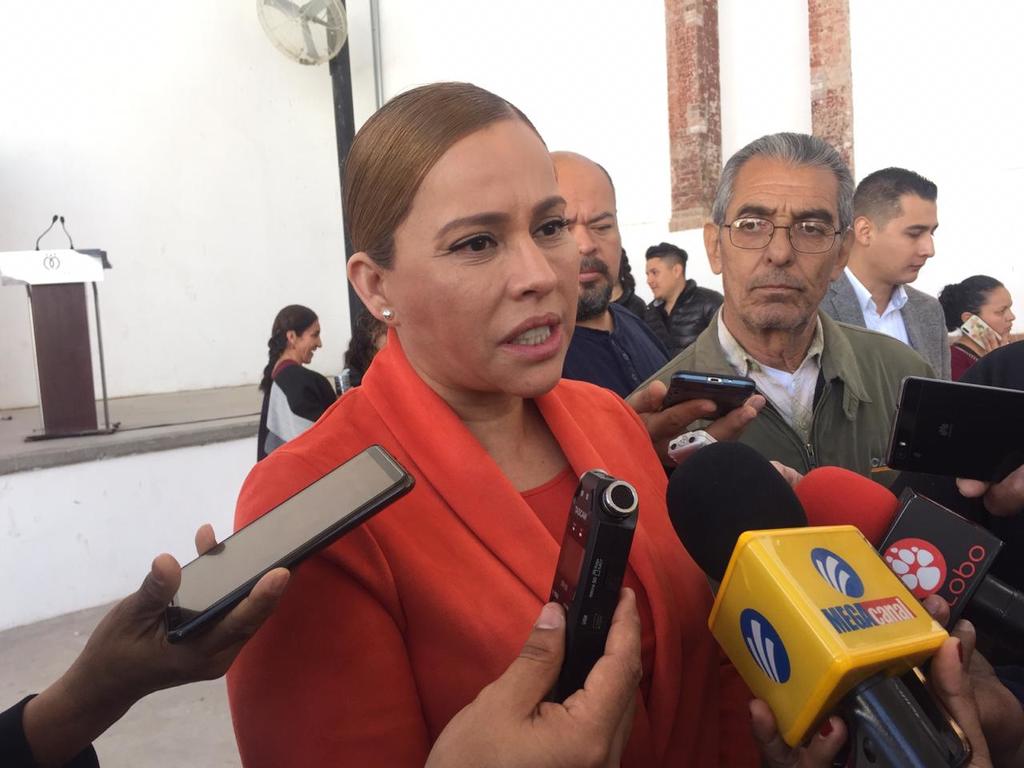 La alcaldesa Marina Vitela Rodríguez, dijo que esta medida surge ante la necesidad de contar con más unidades para brindar un mejor servicio a la ciudadanía. (EL SIGLO DE TORREÓN)