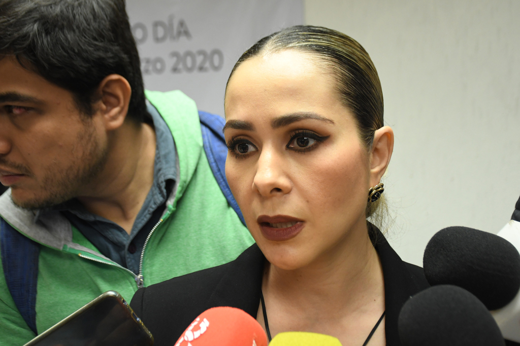 La titular Martha Rodríguez comentó que el Centro cuenta con una serie de talleres para empoderar a las mujeres. (FERNANDO COMPEÁN)