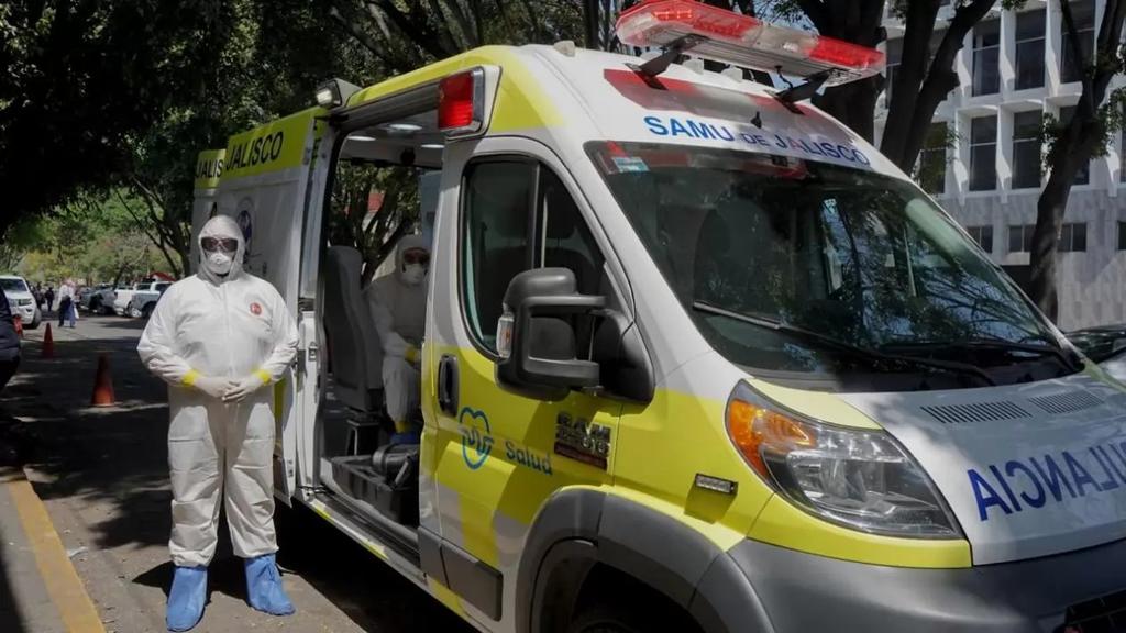 La unidad, cuyo costo es de aproximadamente tres millones de pesos, cuenta con equipo de atención para el paciente y de aislamiento para el personal médico. (ESPECIAL)
