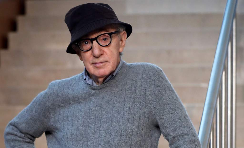 La editorial de Woody Allen decidió cancelar la planificada publicación de las memorias del cineasta Apropos of Nothing. (ARCHIVO)
