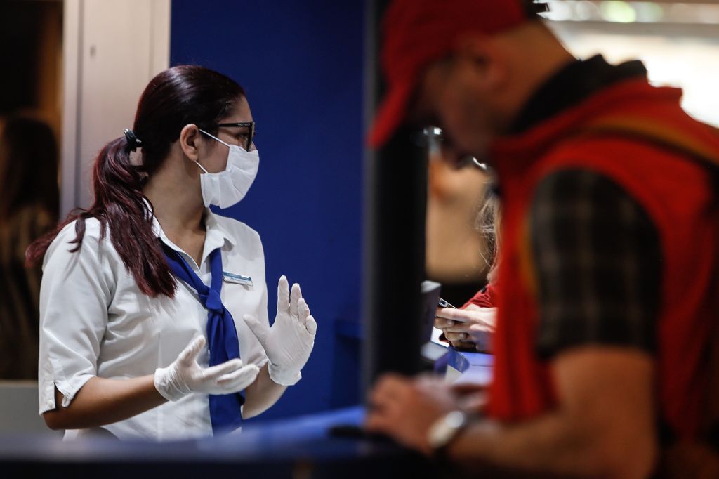 Piden a la población no relajar las medidas de prevención de contagio por el coronavirus.