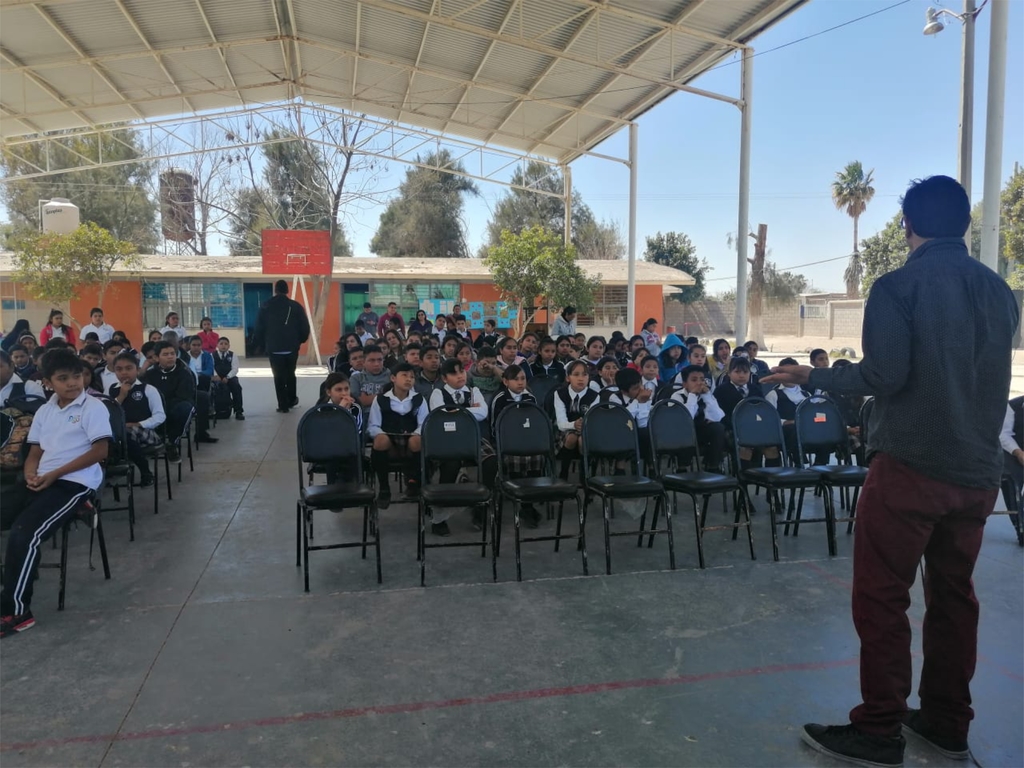 El objetivo del programa es el prevenir situaciones que pongan en riesgo la integridad de los alumnos. (CORTESÍA)