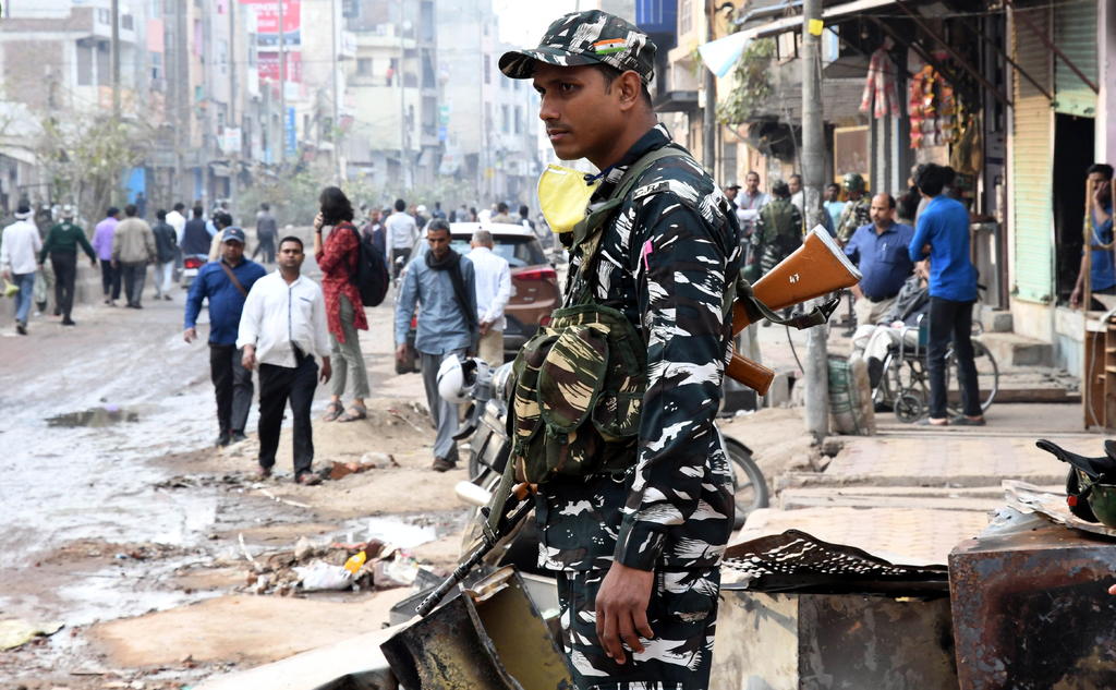 La oposición culpó el miércoles al gobierno indio por la forma en que manejó los recientes disturbios entre hindúes y musulmanes en la capital. (ARCHIVO) 