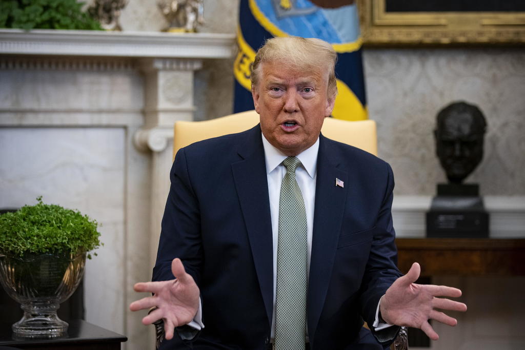 Trump ordenó este miércoles un veto a los viajes a EUA desde los 26 países que pertenecen al espacio europeo Schengen de libre circulación, incluido España, con el fin de prevenir la propagación del coronavirus. (EFE)