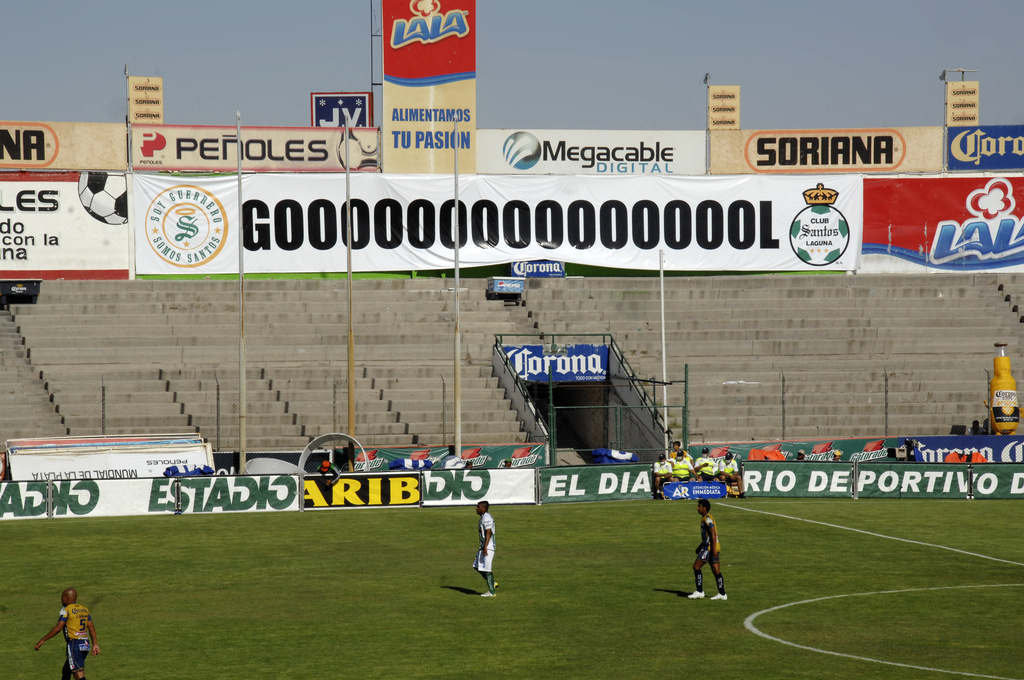 Debido a la influenza, Santos Laguna tuvo que jugar un partido a puerta cerrada ante San Luis en el Clausura 2009.