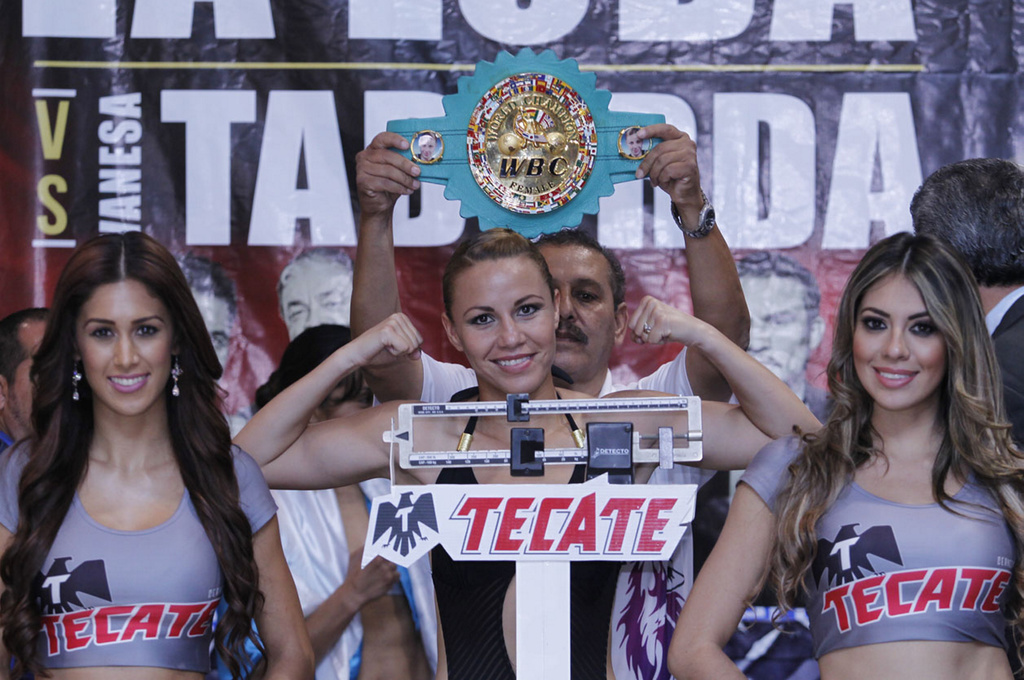 Tras derrotar a Valeria López, la boxeadora mexicana Zulina Muñoz se dijo lista para ir por el título gallo del CMB.