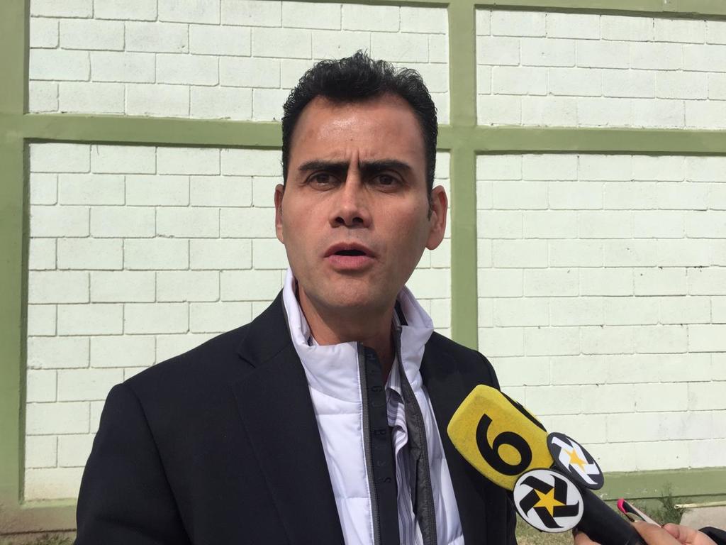El subsecretario Cuitláhuac Valdés Gutiérrez informó este domingo que las indicaciones son muy claras en el sentido de reforzar los filtros sanitarios en las instituciones educativas de nivel básico. (ARCHIVO)