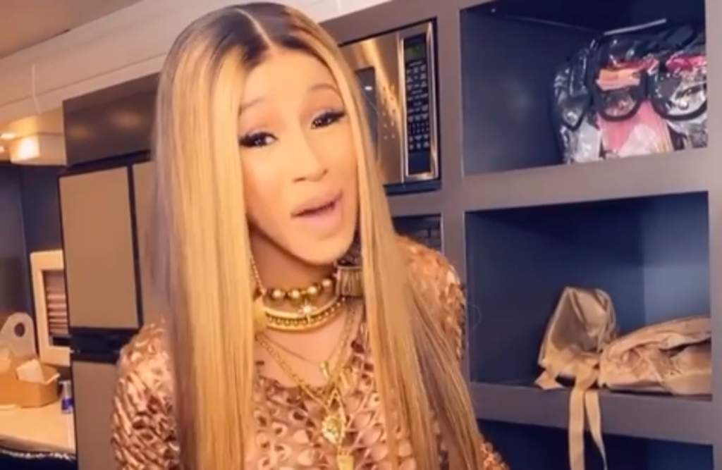 La cantante de hip hop Cardi B se ha vuelto tendencia tras circular en redes sociales un remix musical llamado “Coronavirus”, que un músico relativamente desconocido, DJ iMarkkeyz, creó utilizando un video que ella publicó días antes donde expresa su preocupación por la expansión del COVID-19. (ESPECIAL)
