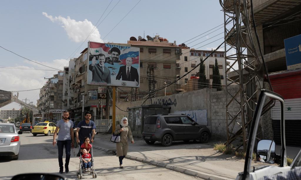 El Observatorio Sirio de Derechos Humanos denunció hoy que algunas facciones rebeldes aprovechan el desalojo de casas debido al desplazamiento por la guerra y las revenden por 2 mil y hasta 6 mil dólares. (ARCHIVO) 