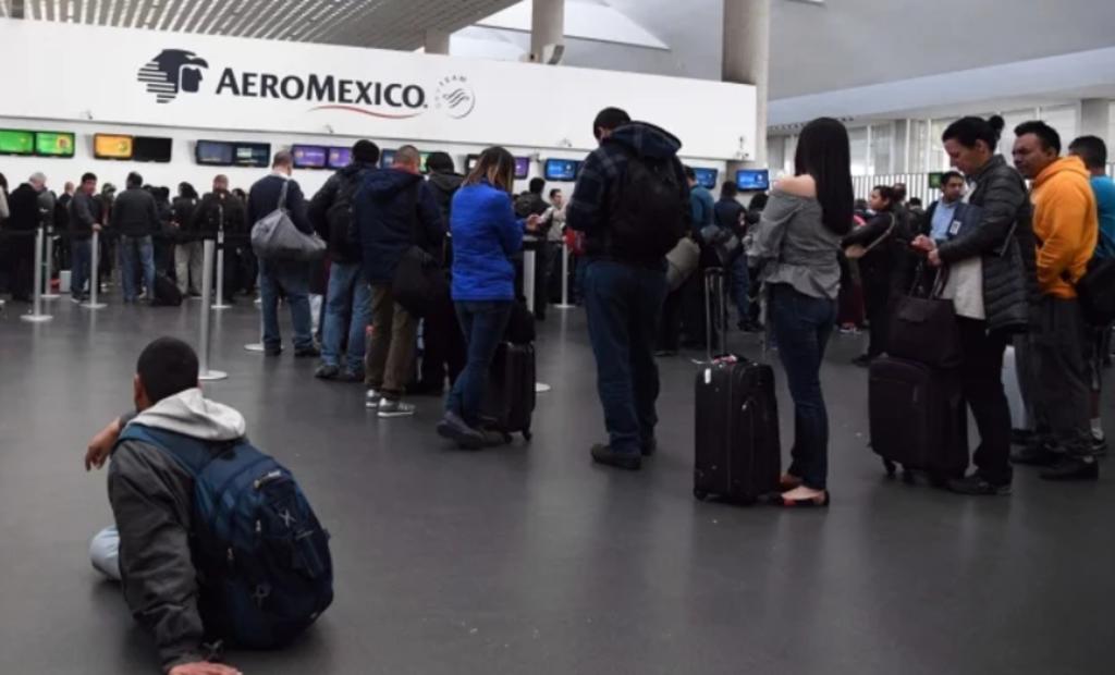 De esta manera, los mil 176 pilotos de Aeroméxico y 656 de Aeroméxico Connect se convierten en el grupo de colaboradores que más ha aportado ante el llamado de sus empresas. (EL UNIVERSAL)
