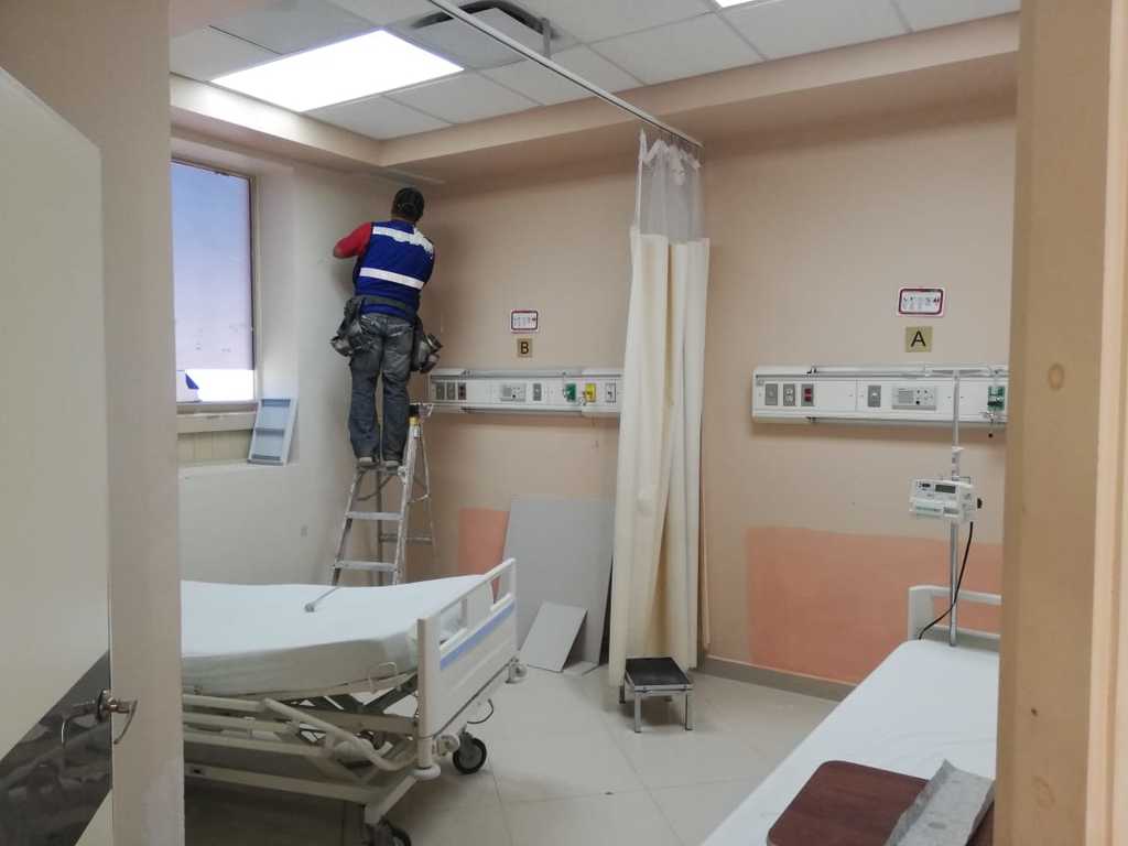 El Hospital General se prepara para contar con un área aislada para tratar a pacientes con COVID-19 con estado grave de salud. (GUADALUPE MIRANDA)