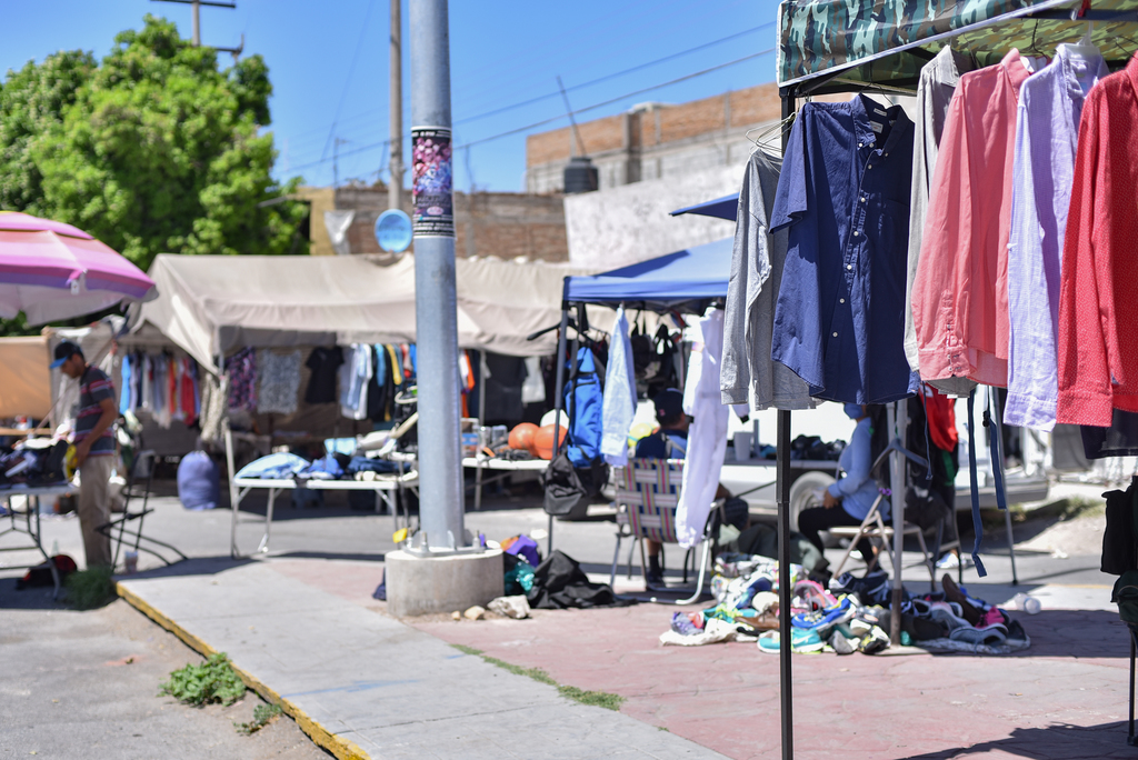 Ante la crisis sanitaria a nivel mundial, las ventas han caído para los comerciantes de fayuca en La Laguna. (EL SIGLO DE TORREÓN)

