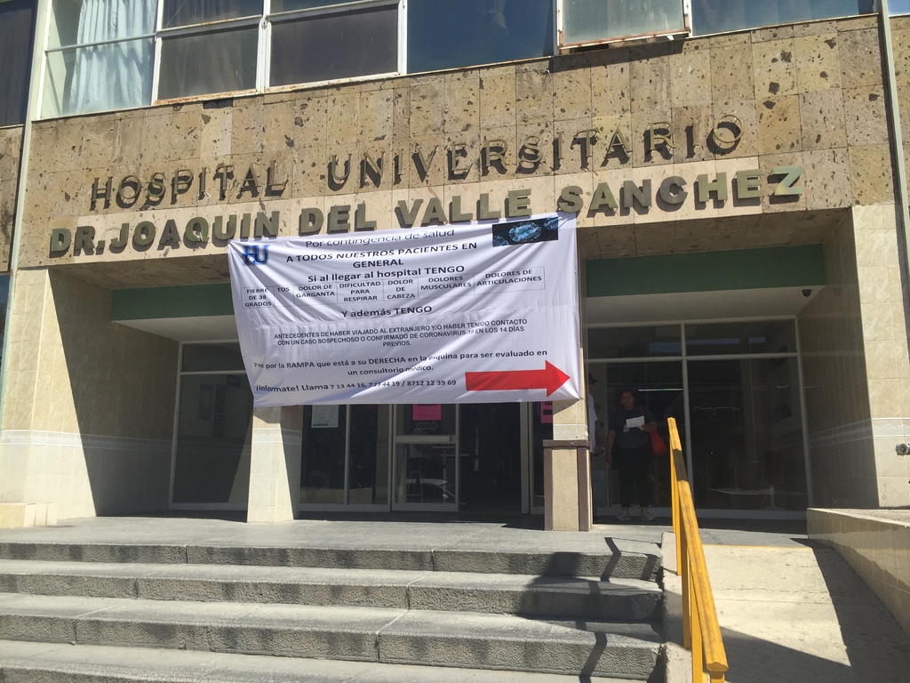 El director de la Facultad de Medicina de UAdeC señaló que se preparó un 'triage' en el HU para posibles casos de coronavirus. (GUADALUPE MIRANDA)