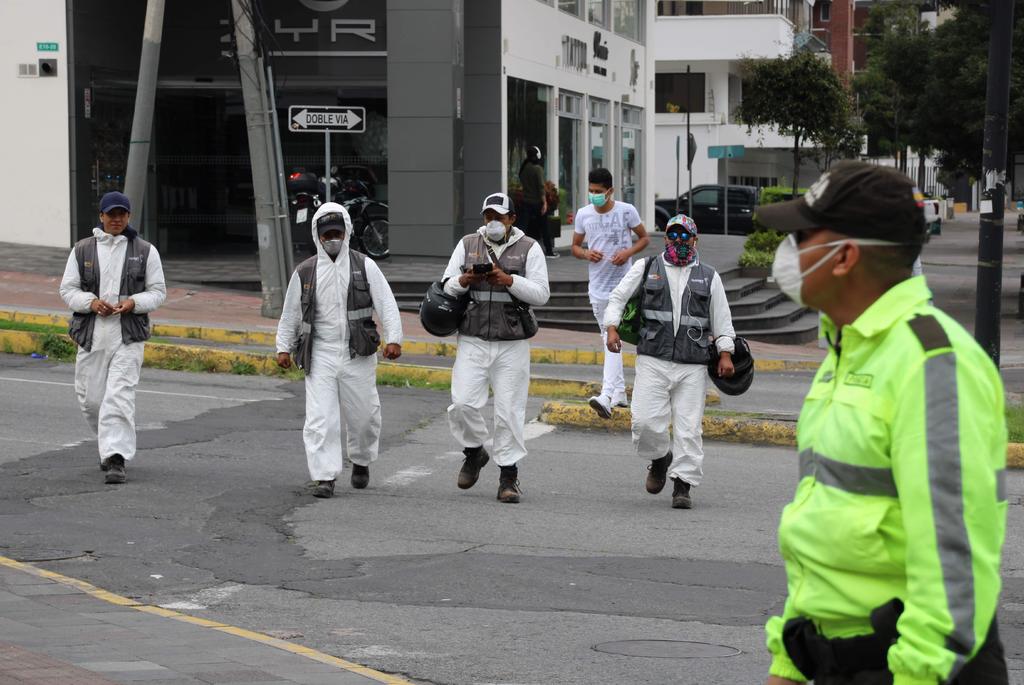 Un grupo de 86 ciudadanos de Ecuador partieron esta mañana de viernes con rumbo a su país, en una acción de repatriación en la cual colaboró el gobierno de México. (EFE)