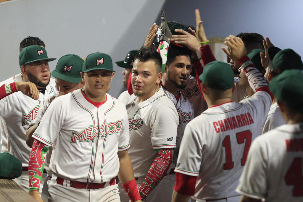 El 'Tri' de beisbol es el actual campeón mundial de la categoría Sub - 23, en el equipo jugó Daniel 'Gato' Mercado (izquierda), del Unión Laguna. (EFE)