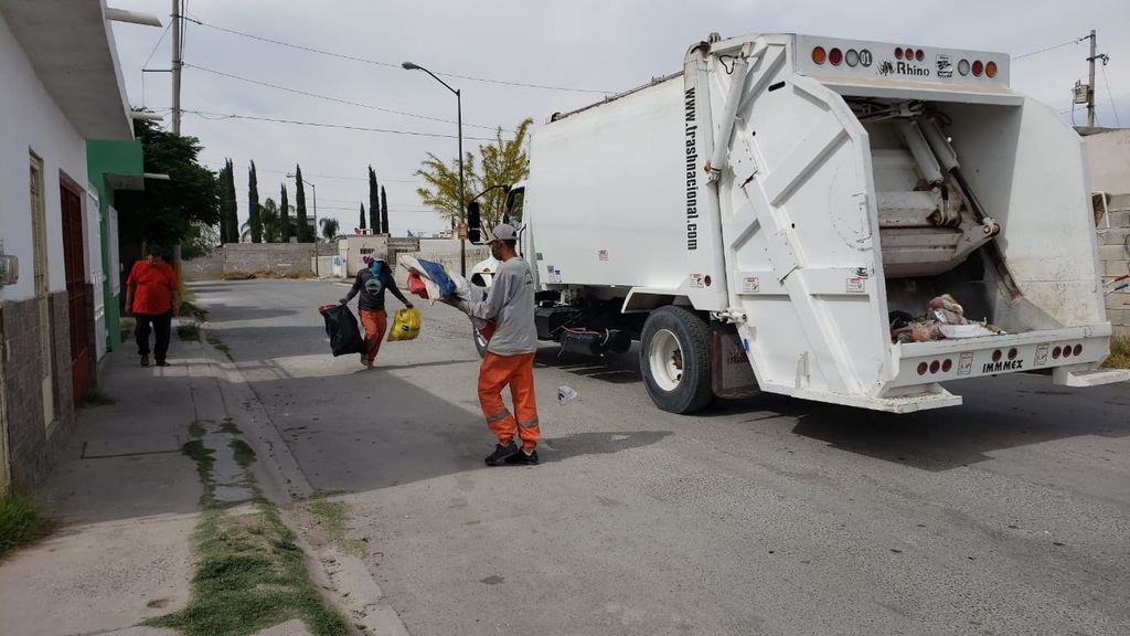 Habitantes de Ciudad Lerdo habían reportado en redes sociales que la empresa Trash continuaba con sus recorridos de limpieza.