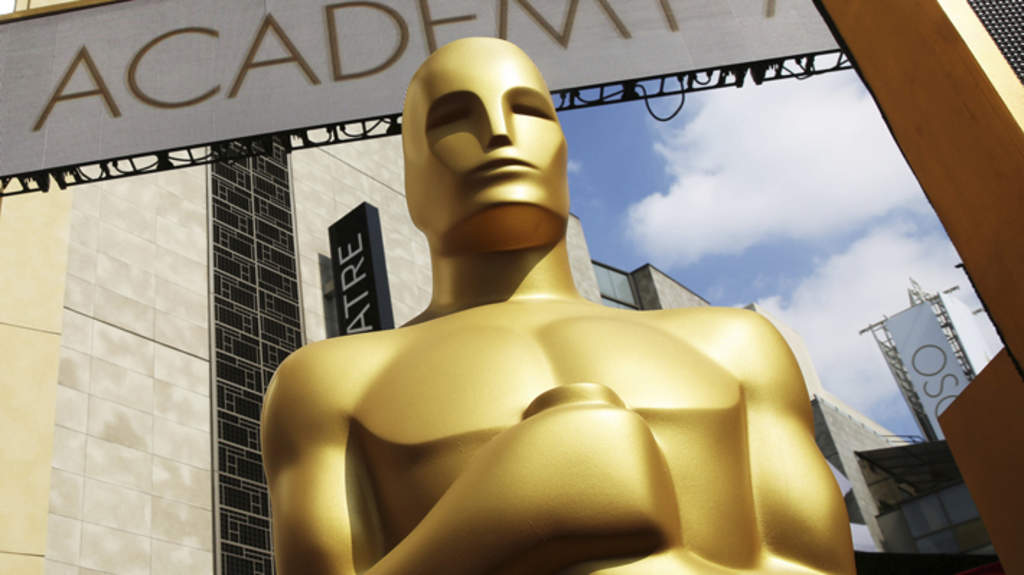 La Academia de Hollywood, la institución que cada año organiza los Oscar, anunció este viernes que donará 6 millones de dólares para ayudar a los trabajadores de la industria del cine, que ha bajado la persiana por completo debido a la pandemia del coronavirus. (ESPECIAL)