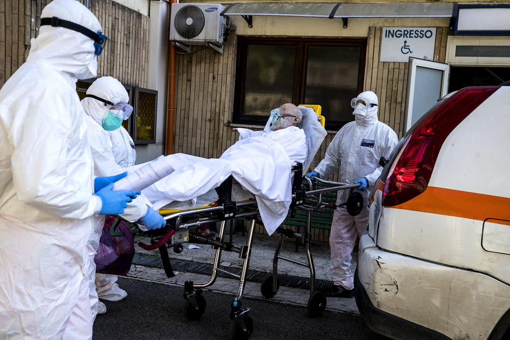 Italia ha registrado 525 fallecidos con coronavirus en las últimas veinticuatro horas, la cifra más baja desde el 19 de marzo. (ARCHIVO) 