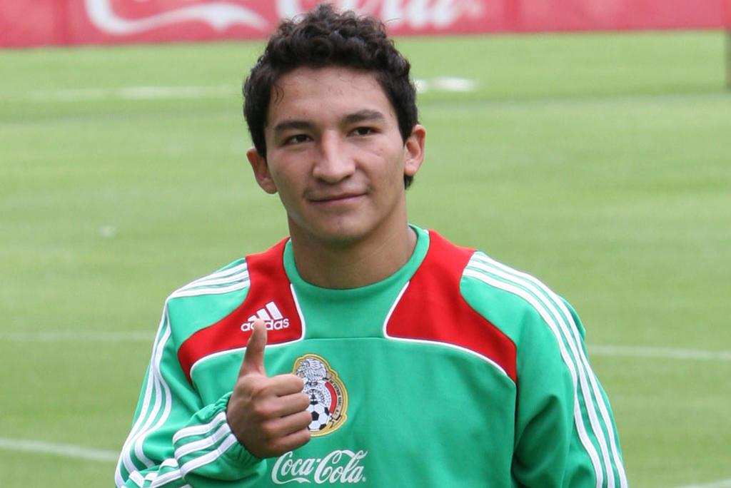 César Villaluz fue campeón del mundo Sub 17 en 2005 con la Selección Mexicana. En el máximo circuito debutó con Cruz Azul en 2006. (ARCHIVO)