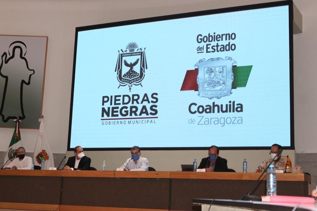 El gobernador Miguel Riquelme presidió ayer la reunión del Subcomité en la ciudad de Piedras Negras.