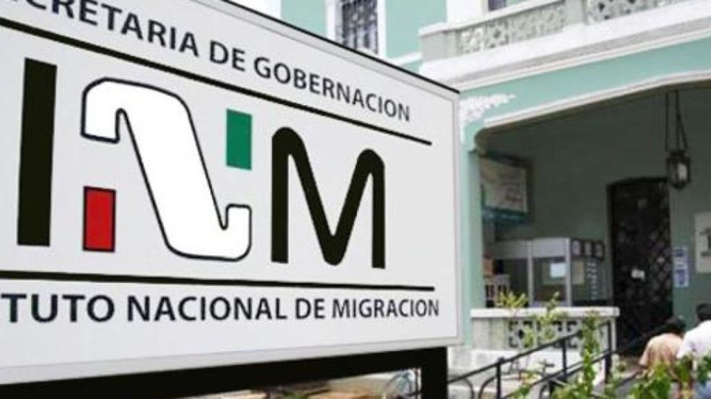 Migrantes aseguran que autoridades del INM los dejaron en la frontera sur para que volvieran por sus propios medios a sus países.