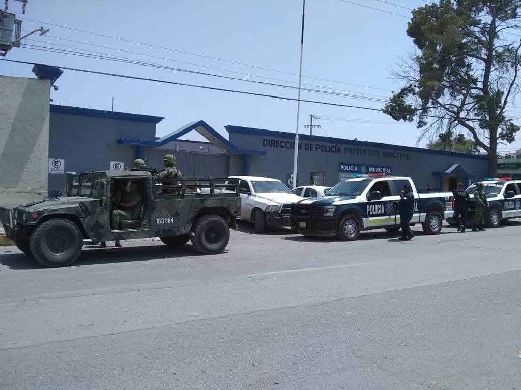 Cambian medida cautelar a tres internos en Piedras Negras.