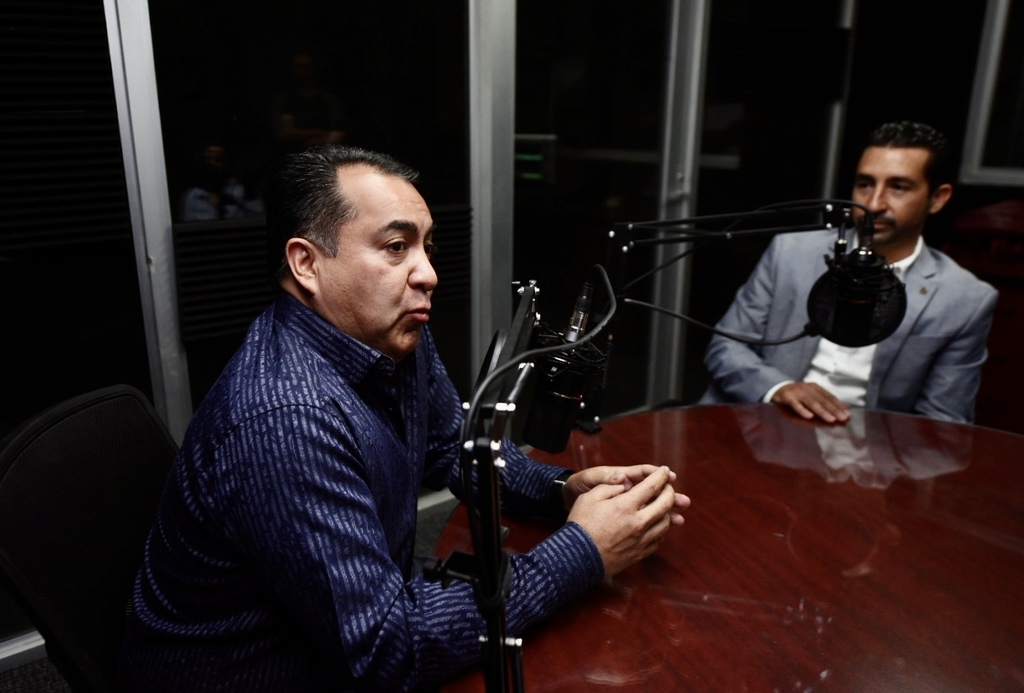 El titular de la Canirac, Guillermo Martínez, y el presidente de la Canaco, Luis Cuerda, dialogaron para el pódcast de El Siglo, el cual se puede encontrar en plataformas como Spotify y Apple Podcast. (ÉRICK SOTOMAYOR)