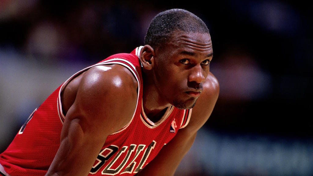 A días de que se estrene la serie documental 'The Last Dance', el protagonista, Michael Jordan, contó cómo dio sus últimos pasos como jugador de los Bulls de Chicago. (CORTESÍA)