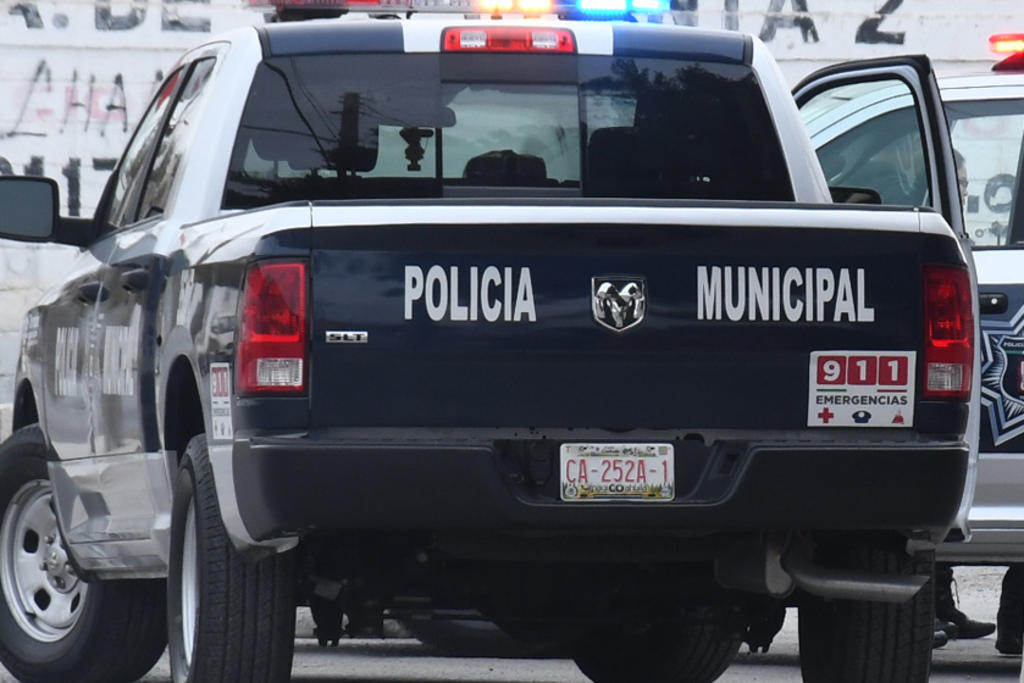 Las autoridades de seguridad informaron que el atraco sucedió en el bulevar Diagonal Reforma y calle Juambelz, del sector ya mencionado y los ladrones le quitaron a un joven un automóvil, de la marca Chevrolet, línea Aveo, modelo 2020, en color gris.
(ARCHIVO)