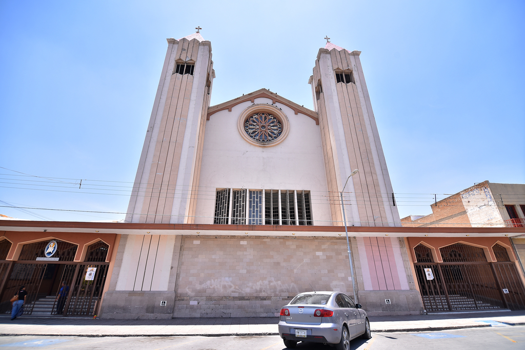 El obispo de Torreón, externó que poder conmemorar un aniversario más es una oportunidad de agradecer a Dios. (EL SIGLO DE TORREÓN)