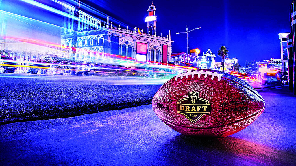 Mañana se celebrará una edición más del Draft de la NFL del 23 al 25 de abril y por primera vez se hará de forma virtual. (ARCHIVO)