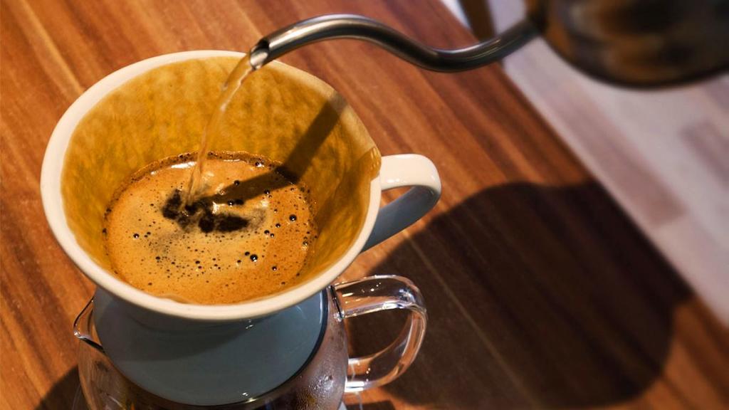 Según los resultados obtenidos, el café sin filtrar contiene 30 veces más cafestol y kahweol que el café filtrado.
(ARCHIVO)