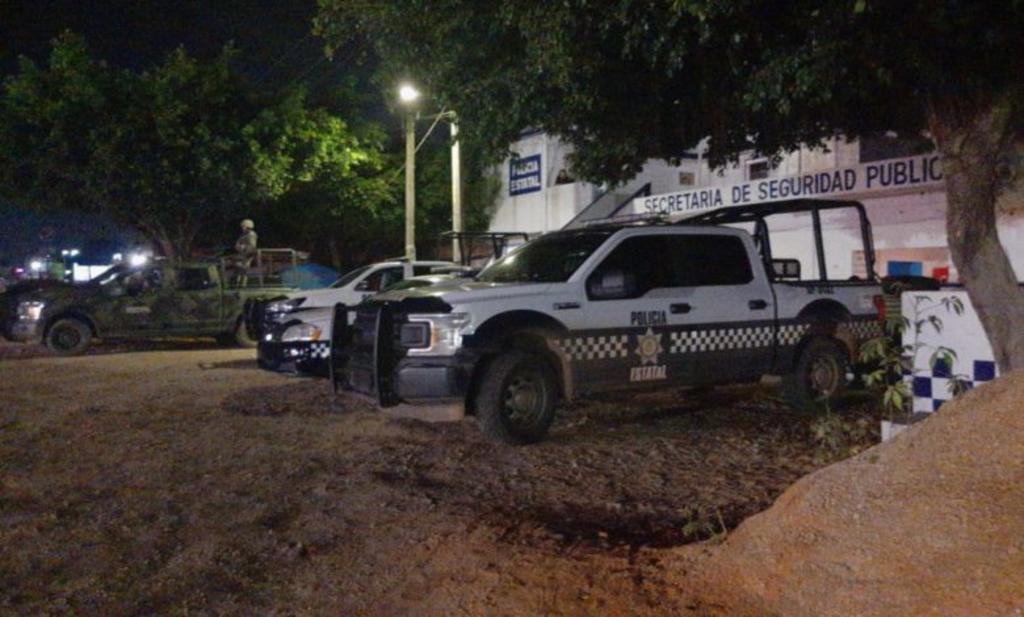 Durante la madrugada de este viernes, se reportaron ataques en instalaciones policiacas del municipio de Coatzacoalcos, Acayucan y Cosoleacaque, sin que se registren víctimas mortales o heridos.
(ARCHIVO)