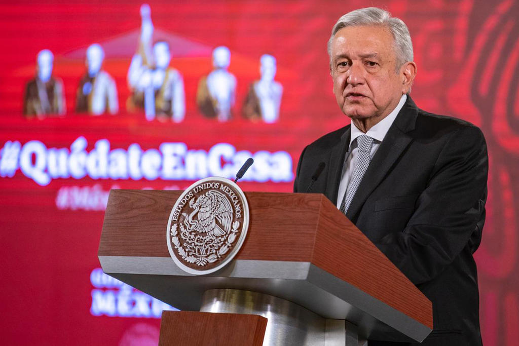 López Obrador aseguró que respaldará a los migrantes mexicanos radicados en Estados Unidos y dijo que no descarta tocar este tema en la próxima reunión que tenga con el presidente Donald Trump. (EL UNIVERSAL)