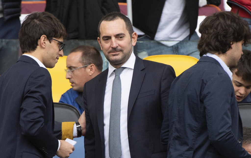 Vincenzo Spadafora, ministro del deporte italiano, dijo que desea que se reanude la Serie A, pero es imposible imaginar una fecha. (ARCHIVO)