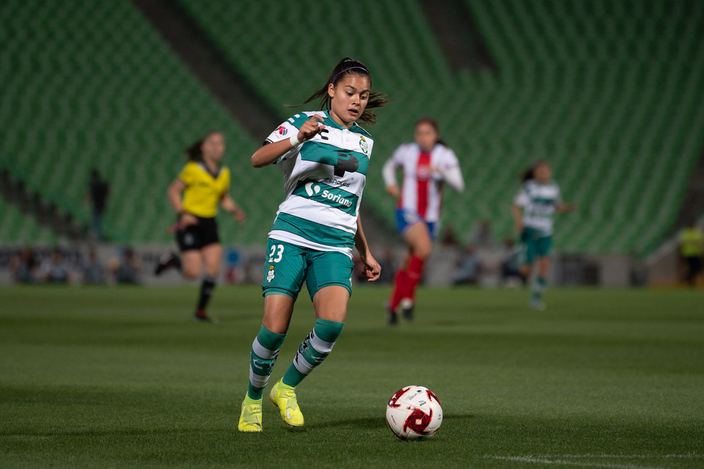 La joven nacida en Durango es ya una realidad con las Guerreras del Santos Laguna Femenil.