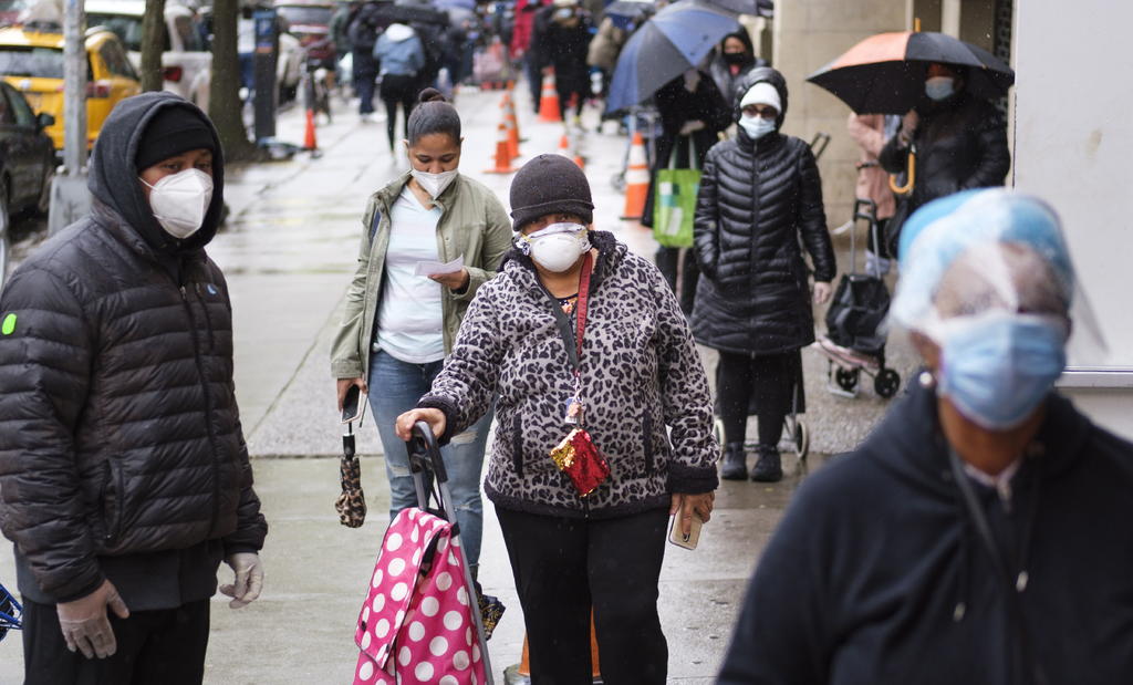 El estado de Nueva York, epicentro mundial de la pandemia de COVID-19 con 27,284 fallecidos, ha contabilizado menos de 200 muertes por segundo día consecutivo. (ARCHIVO) 
