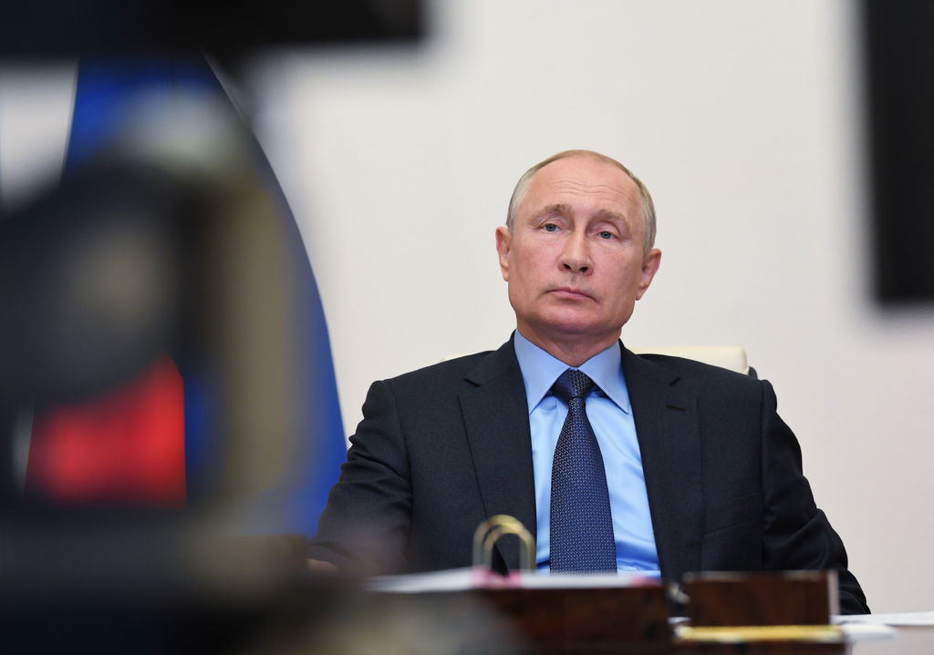 Putin, que abandonó esta semana parcialmente el teletrabajo, se vio obligado a cancelar la consulta prevista para el 22 de abril. (EFE) 