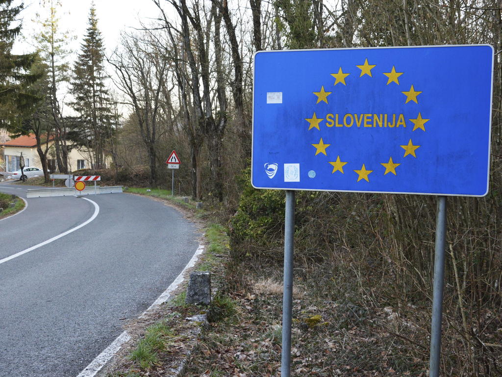 El primer ministro de Eslovenia, informó hoy que el país 'tiene la mejor situación epidémica de Europa', tras confirmar 35 casos en los últimos 14 días, por lo que las fronteras del país se abrirán desde el 31 de mayo. (ARCHIVO)