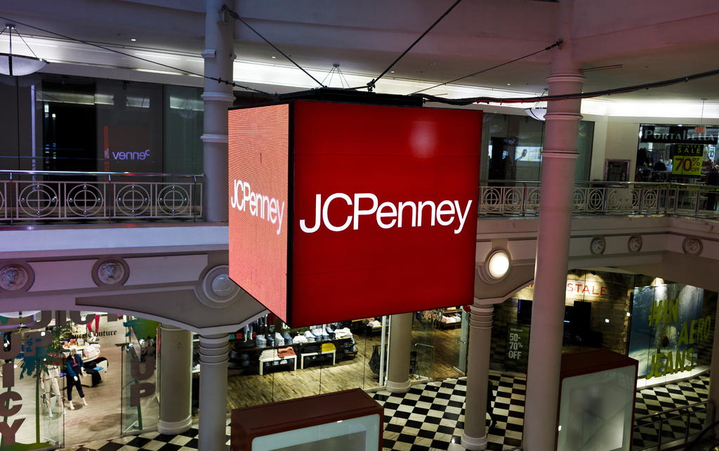  J.C. Penney cerrará permanentemente casi el 30% de sus 846 tiendas como parte de una reestructuración por bancarrota, informó la compañía el lunes. (ARCHIVO)