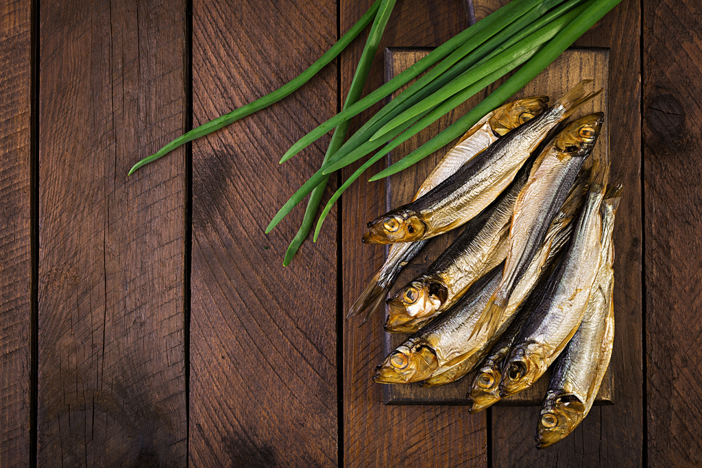 PROPIEDADES. Las sardinas contienen vitamina D, calcio y fósforo. (ARCHIVO)
