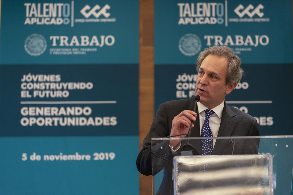 Antonio del Valle, presidente del Consejo Mexicano de Negocios, anunció la noche de este jueves que dio positivo a COVID-19. (ARCHIVO)