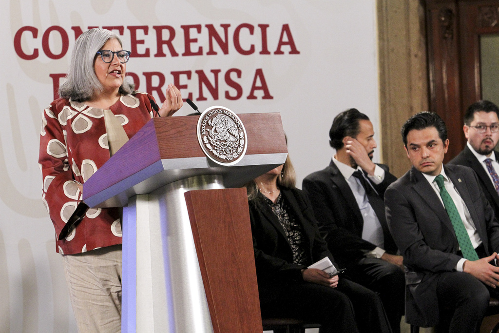 La secretaria de Economía, Graciela Márquez Colín, aseguró que ya se prevé una tercera fase del crédito solidario. (AGENCIAS) 