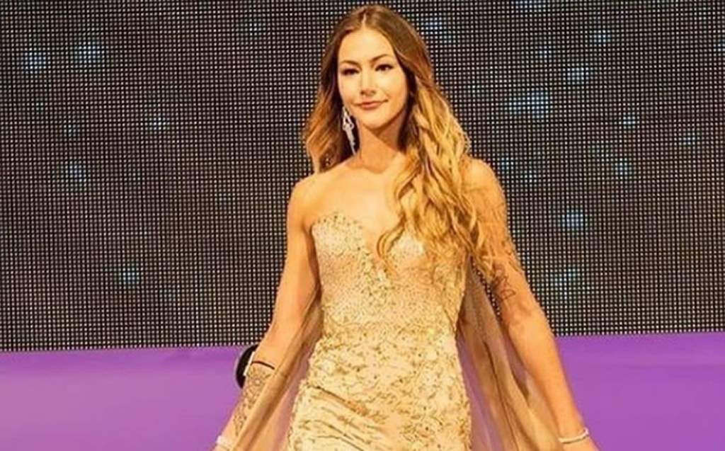 La finalista de Miss Universo Nueva Zelanda 2018, Amber-Lee Friis, fue encontrada muerta el pasado lunes y su fallecimiento habría sido catalogado como repentino, de acuerdo a la cuenta Miss World News New Zealand. (ESPECIAL)