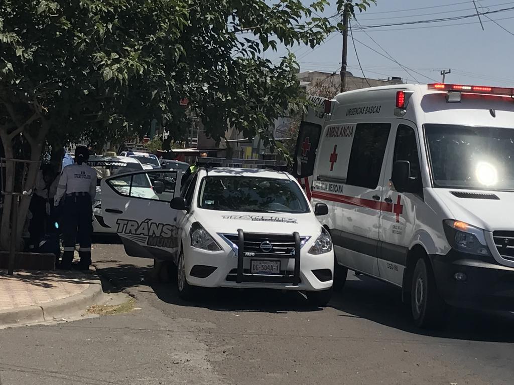 Un hombre de 59 años de edad resultó lesionado tras registrarse un flamazo en un tanque de gas de un domicilio ubicado en la zona centro de la ciudad de Gómez Palacio. (EL SIGLO DE TORREÓN)
