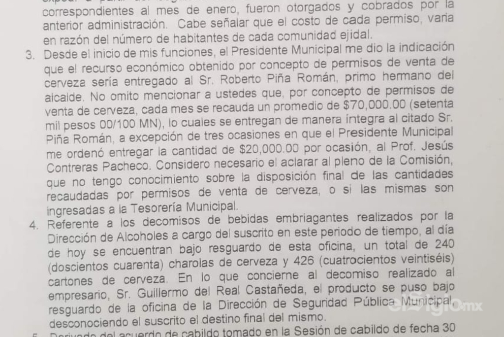 Director de Alcoholes dice que el propio alcalde, Horacio Piña, le pidió dar el dinero de venta de permisos de cerveza a su primo. (EL SIGLO DE TORREÓN) 