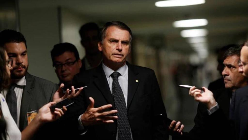 El presidente brasileño, Jair Bolsonaro, enumeró una serie de informaciones sobre actuaciones de la Justicia que pueden poner en aprietos a su Gobierno y afirmó que 'todo apunta para una crisis'. (ARCHIVO) 

