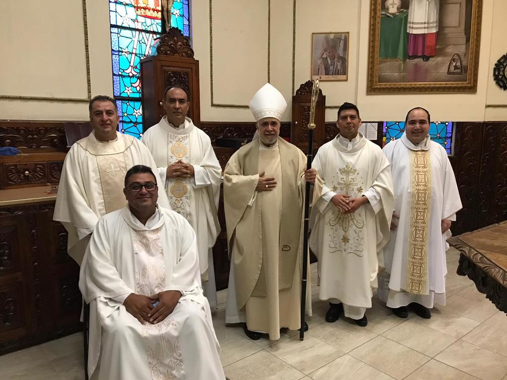 El obispo Jorge Estrada Solórzano transmitió una eucaristía en sus redes sociales por su aniversario.