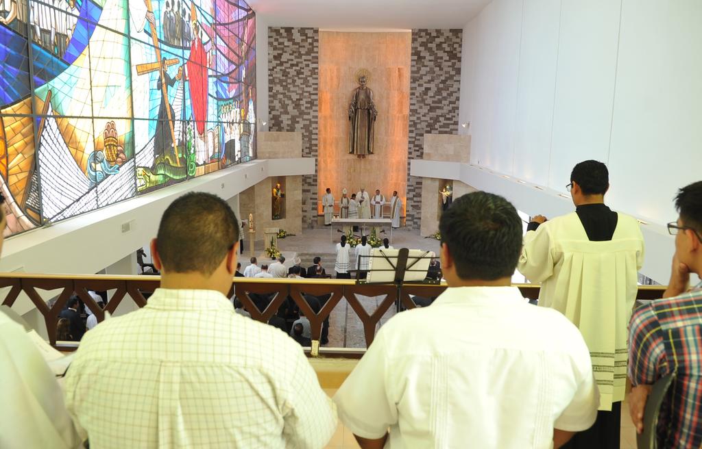 El Seminario Diocesano de Torreón envió a casa a sus futuros sacerdotes ante la pandemia. (EL SIGLO DE TORREÓN)